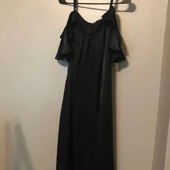 COLD Shoulder black dress size XXL - Picture 3 of 7